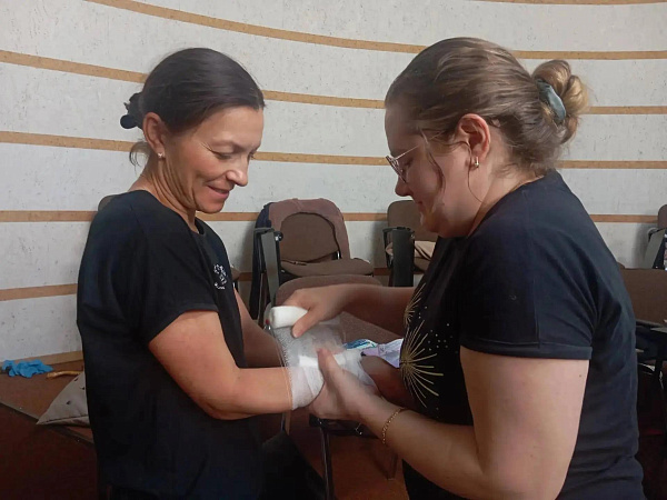 Занятие по первой помощи для команды «Красавицы Калининского района Санкт-Петербурга»